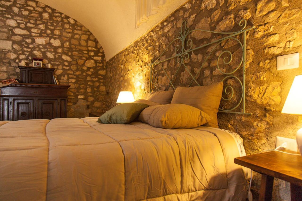 Agriturismo La Commenda-Adults Only กาสเชีย ห้อง รูปภาพ