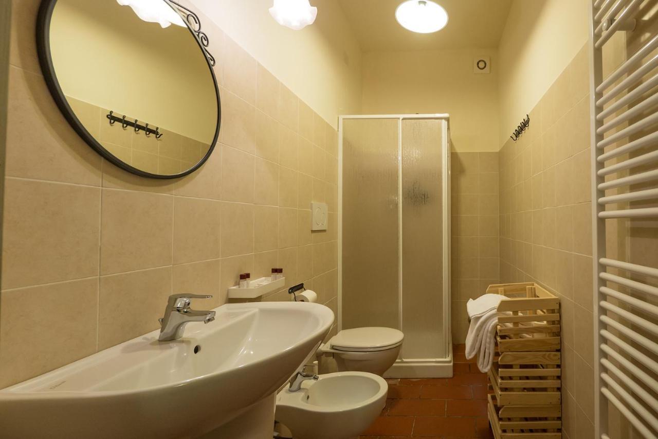 Agriturismo La Commenda-Adults Only กาสเชีย ห้อง รูปภาพ