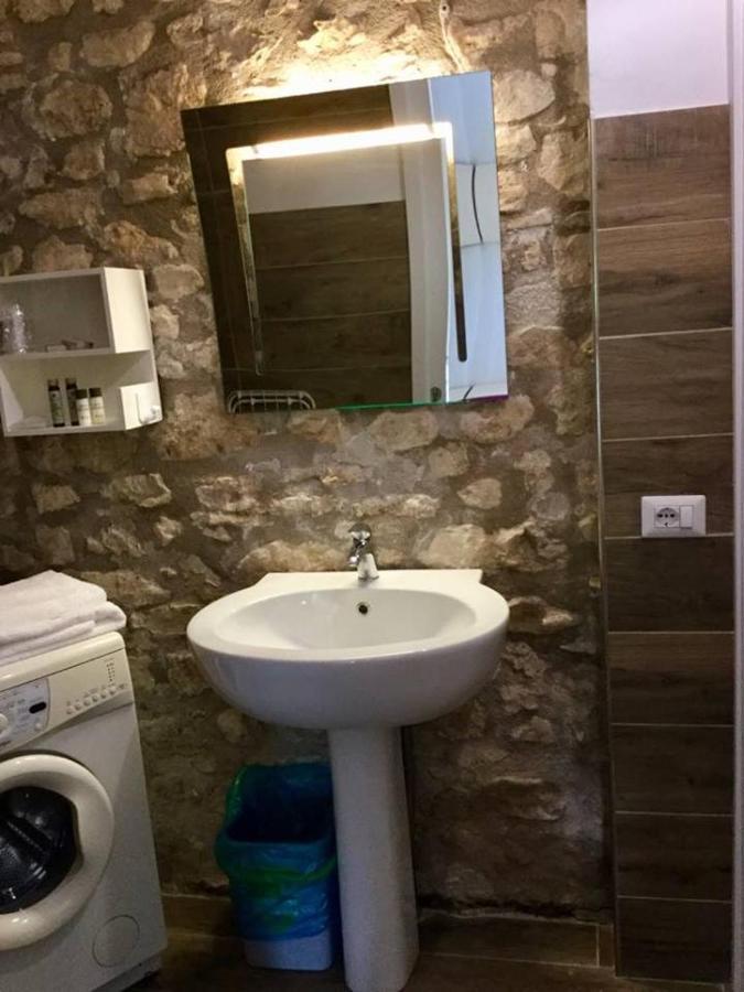 Agriturismo La Commenda-Adults Only กาสเชีย ภายนอก รูปภาพ